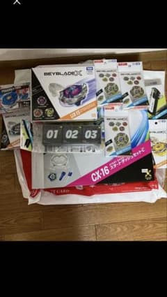 ベイブレードX UX-15 CX-16 他 豪華10点ベイブレーダー育成セットのサムネイル