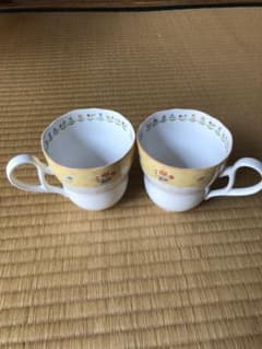 ペアマグカップ。2個。いただき物です。のサムネイル