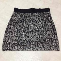 ベージュ&ブラックレースミニスカートのサムネイル