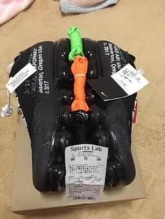 NIKE vapormax Offwhite 30cmのサムネイル