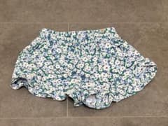 baby gap 花柄フリルショートパンツ 105㎝