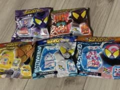 DXライダーゴチゾウ新種発見付属のキラクリアver.5個セットのサムネイル
