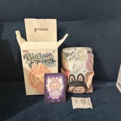 ⭐︎正規品 Labubu big into energy LUCKのサムネイル