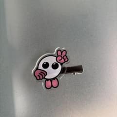 キャラクタークリップ ピースサイン 白とピンクばぼちゃんのサムネイル