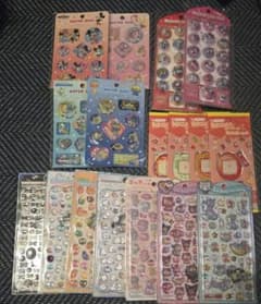 シール詰め合わせ プチドロ たまごっち ディズニー うるちゅる カプセルのサムネイル