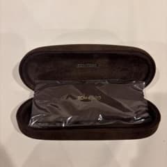 TOM FORD メガネケース ブラウンのサムネイル