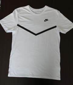 NIKE ナイキ Tシャツ のサムネイル