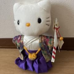 ハローキティ ぬいぐるみ 袴姿 破魔矢付きのサムネイル