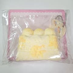 文清 WENQING STRONG 豆乳ふわケーキ 粉付き バター感 スクイーズのサムネイル