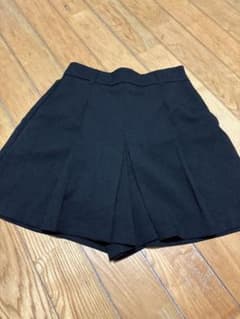 GU ミニプリーツスコートのサムネイル