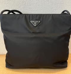 極美品 プラダ 訳ありナイロン トートバッグ B6242 黒ギャランティ 