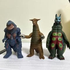 ウルトラ怪獣 シリーズ ファイヤーゴルザ サドラ ドラゴリー - メルカリ