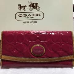 COACH長財布のサムネイル