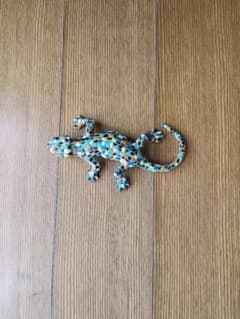 り*５様 ガウディ風 トカゲ モザイク 置物のサムネイル