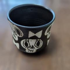 工房十鶴 ドクロ湯呑み カップ やちむん - メルカリ