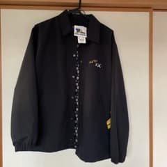 KAWS➕WARHOLジャケットのサムネイル