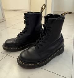 Dr. Martens 1460 8ホールブーツ ブラック 36 22,5 cmのサムネイル