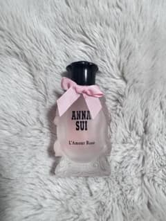 ANNA SUI L'Amour Rose 香水のサムネイル