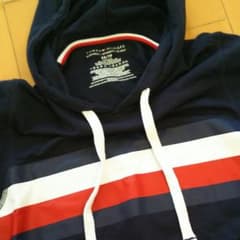 TOMMY HILFIGERのサムネイル
