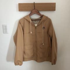マウンテンパーカーのサムネイル