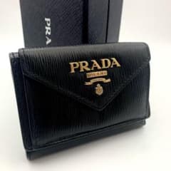 プラダ 三つ折り 財布 Wホック ヴィッテロムーブ レザー コンパクト 革