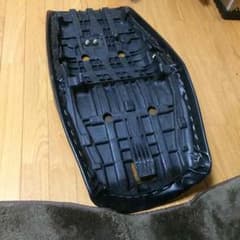 xjr400 4HM 純正シートのサムネイル