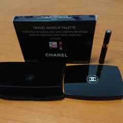 CHANELメイクアップパレットのサムネイル