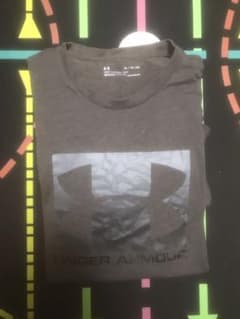 アンダーアーマーTシャツのサムネイル