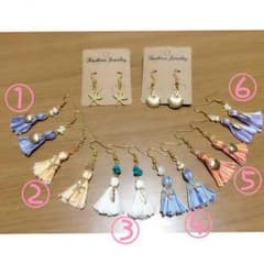 人気タッセルピアス☆ セット☆おまけ付☆のサムネイル