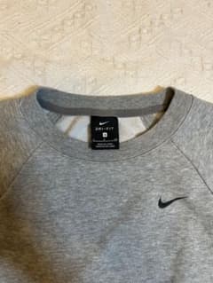 Nike グレー 長袖 パーカー Sのサムネイル