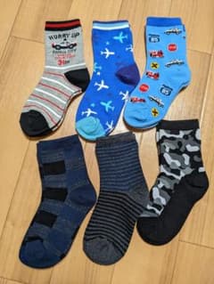 男の子　靴下のサムネイル