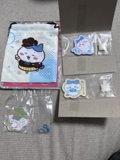 ぷ*）様 ココス ちいかわ 巾着・キャラマグネッツ・きゃらシャカ☆チャームグミのサムネイル