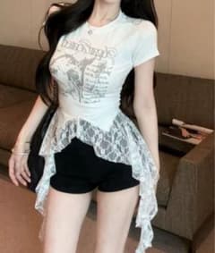 レースフリルイレヘムプリントTシャツ　SHEENA DIAVELのサムネイル
