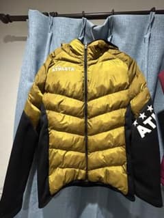 ATHLETA アスレタ 中綿ウォーム ダウンMのサムネイル