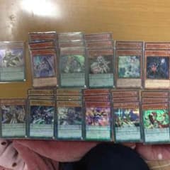 遊戯王 魔術師デッキのサムネイル