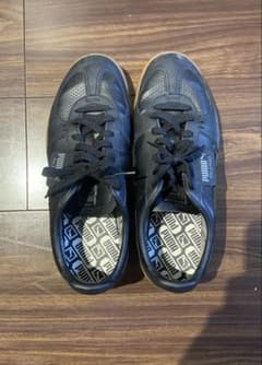 PUMA PALERMO ブラック ガムソール スニーカーのサムネイル