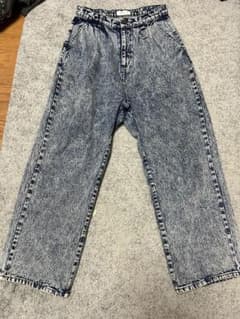 Adrer ケミカルウォッシュ デニムパンツのサムネイル