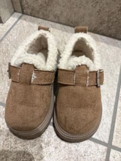 キッズ　靴　16cm ファーブーツ　冬のサムネイル