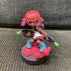 amiibo スプラトゥーン　インクリング　ガール　ネオンピンク　スプラ3のサムネイル