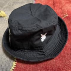 PLAY BOY バケットハット　白糸 PLAY BOY バケットハット 白糸 - メルカリ