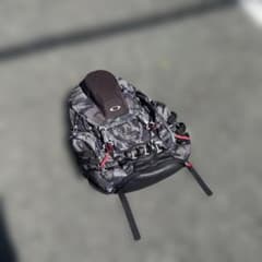 Oakley バックパック　迷彩のサムネイル