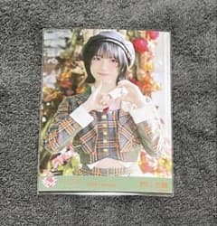 =LOVE 野口衣織 生写真 ラブソングに襲われるアザーカットのサムネイル