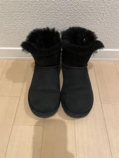 UGGムートンブーツのサムネイル
