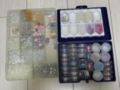 ハンドメイド用パーツセット 大量まとめ売りのサムネイル