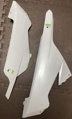 ninja250 アンダーカウルのサムネイル
