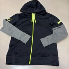 NIKE ジップアップパーカー Sのサムネイル