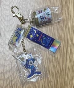 ディズニーシー　25周年　カプセルトイ　10周年キーホルダーのサムネイル