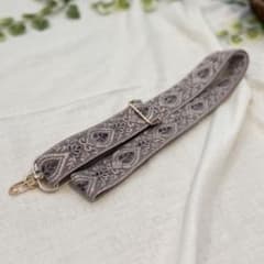 【大人気】インド刺繍リボン　スマホショルダー　スマホストラップ　カバンショルダーのサムネイル