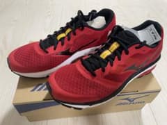 Mizuno Wave Inspire レッド スパイクシューズのサムネイル