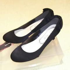 【新品未使用】黒 パンプス24.5(L〜LL)のサムネイル